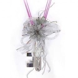 Sweet Exquisite Lace Embellished Key Shape Ornament For Christmas